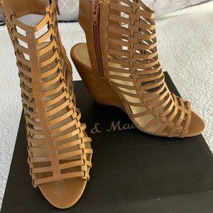 Mark & Maddux Wedge Heel Sandal